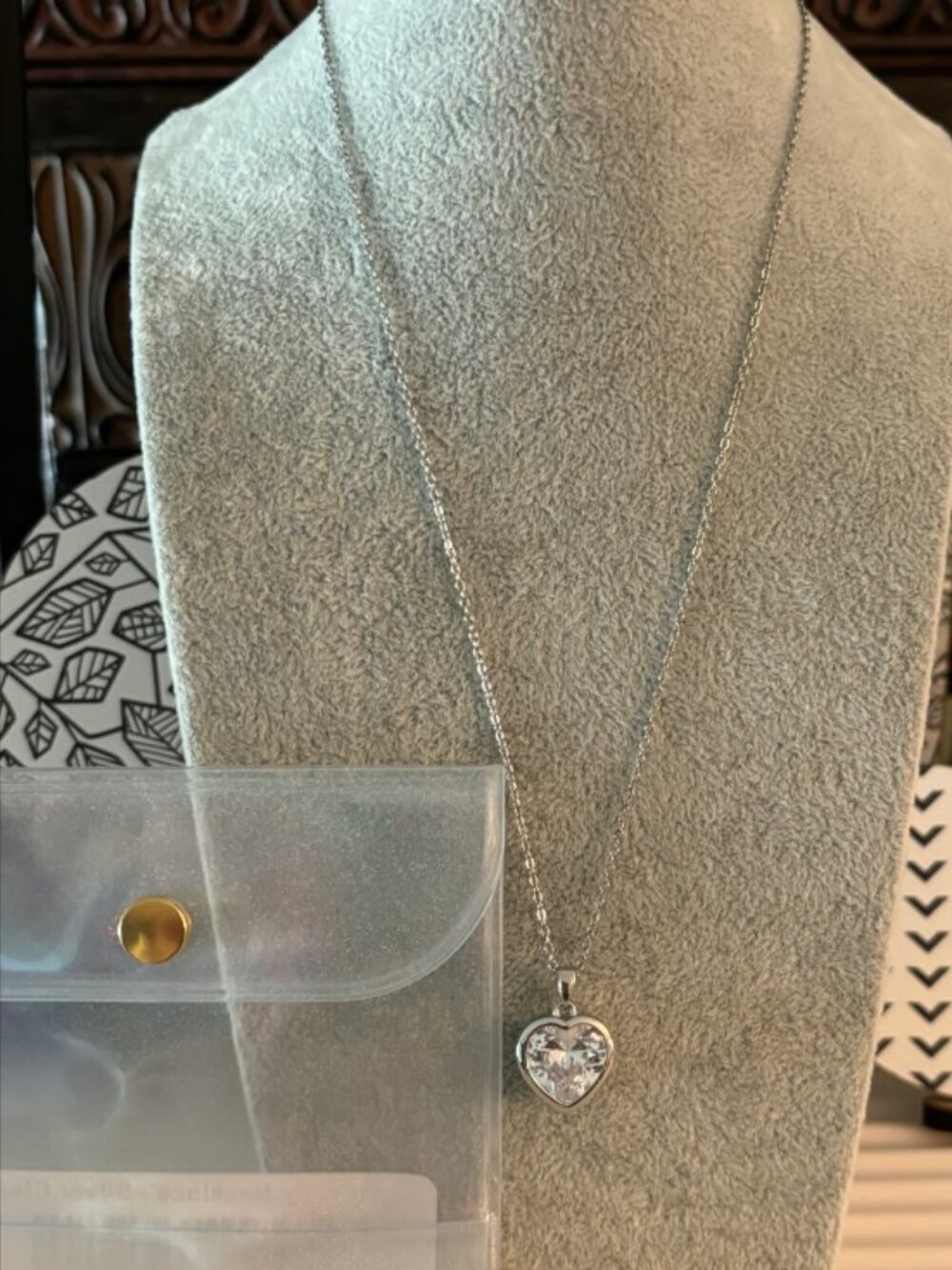 Bar by Alexa Rae Beverly Necklace- Silver Clear